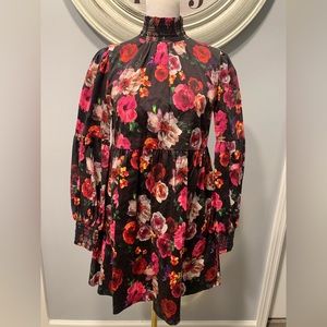 NWT Alice and Olivia Thea Floral Dress Beautiful and Vibrant XS